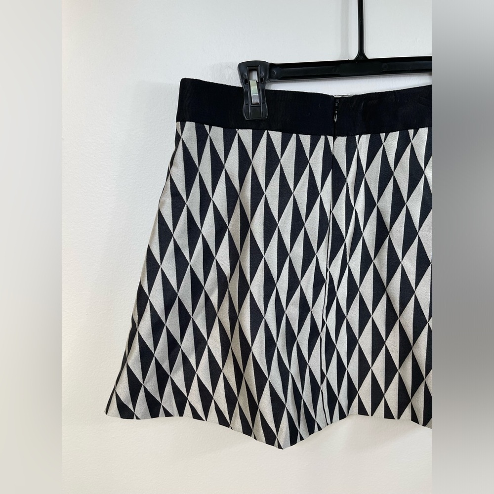 Geometric Black and White Mini Skirt Work Career Summer by BR Size 12 - Picture 7 of 12
